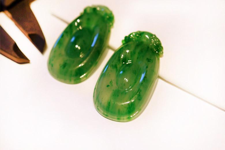 Kim Ti Chủng Phỉ Thúy (金 丝 种 翡 翠)