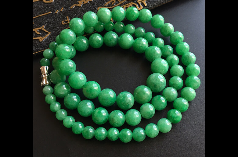 Phỉ Thúy Đậu Chủng (豆 种 翡 翠)