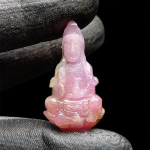 Mặt Quan Thế Âm Bồ Tát Sapphire Hồng #MSP-1021-09