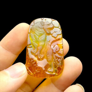 Mặt chạm Hổ - Đá Hổ Phách Dominica #MHP-220810-01