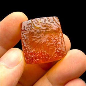 Mặt chạm Sói - Đá Hổ Phách Dominica #MHP-220902-01