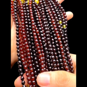 Vòng Tay Hạt Cắt Giác - Đá Hổ Phách Huyết Tự Nhiên #VHP-230225-04