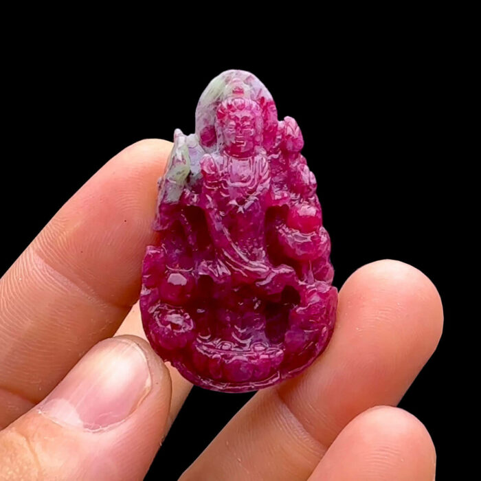Mặt Quan Thế Âm Bồ Tát - Đá Ruby Tự Nhiên #MRB-230603-01