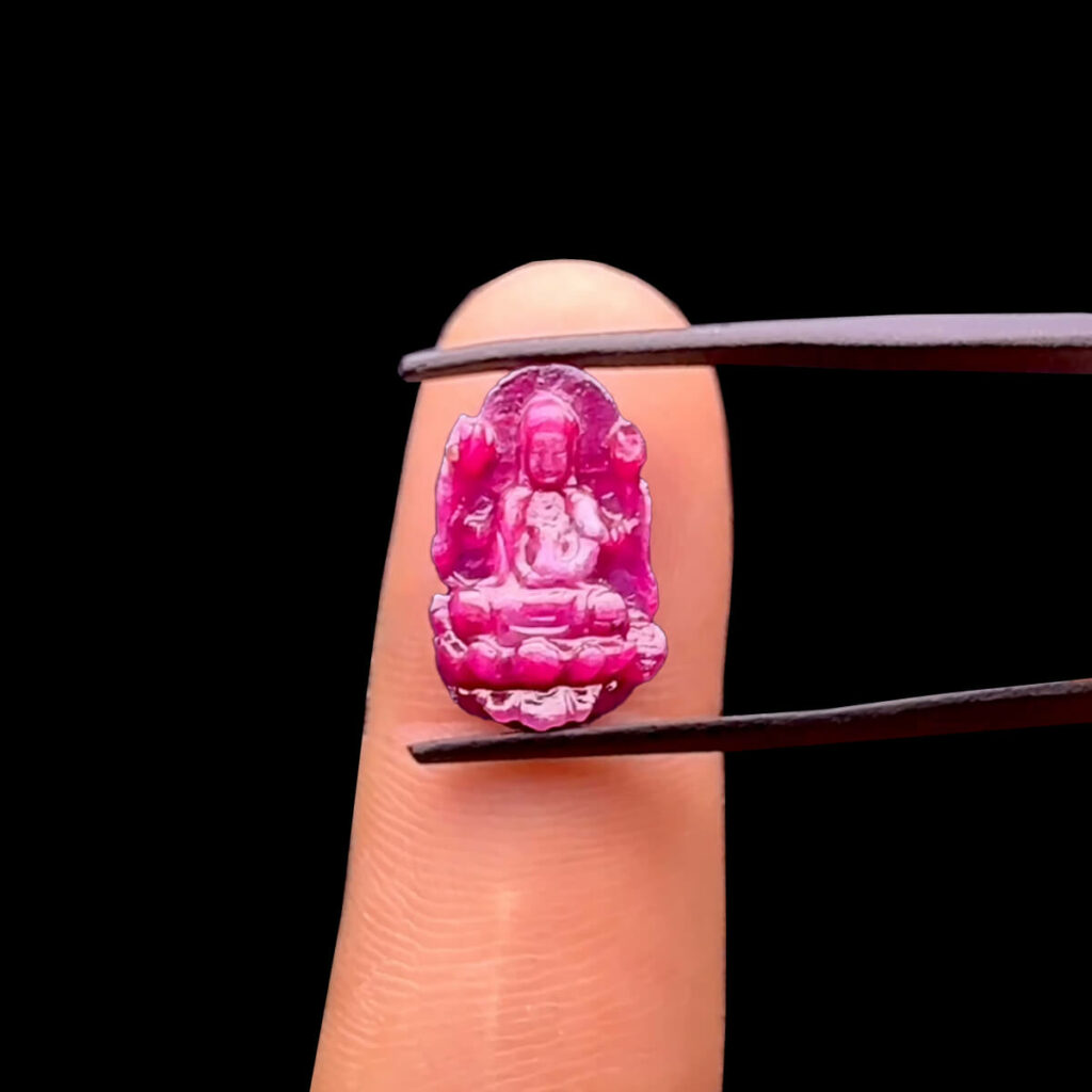 Mặt Quan Thế Âm Bồ Tát - Đá Ruby Tự Nhiên #MRB-240202-03