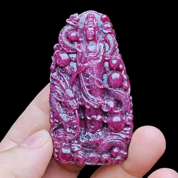 Mặt Quan Thế Âm Bồ Tát Cưỡi Rồng - Đá Ruby Tự Nhiên #MRB-250701-01